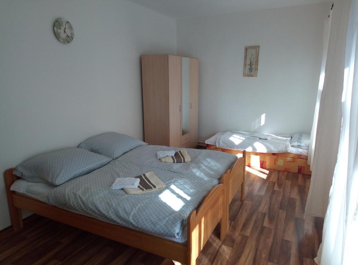 Penzion U Nahonu Mesto Touskov Dış mekan fotoğraf
