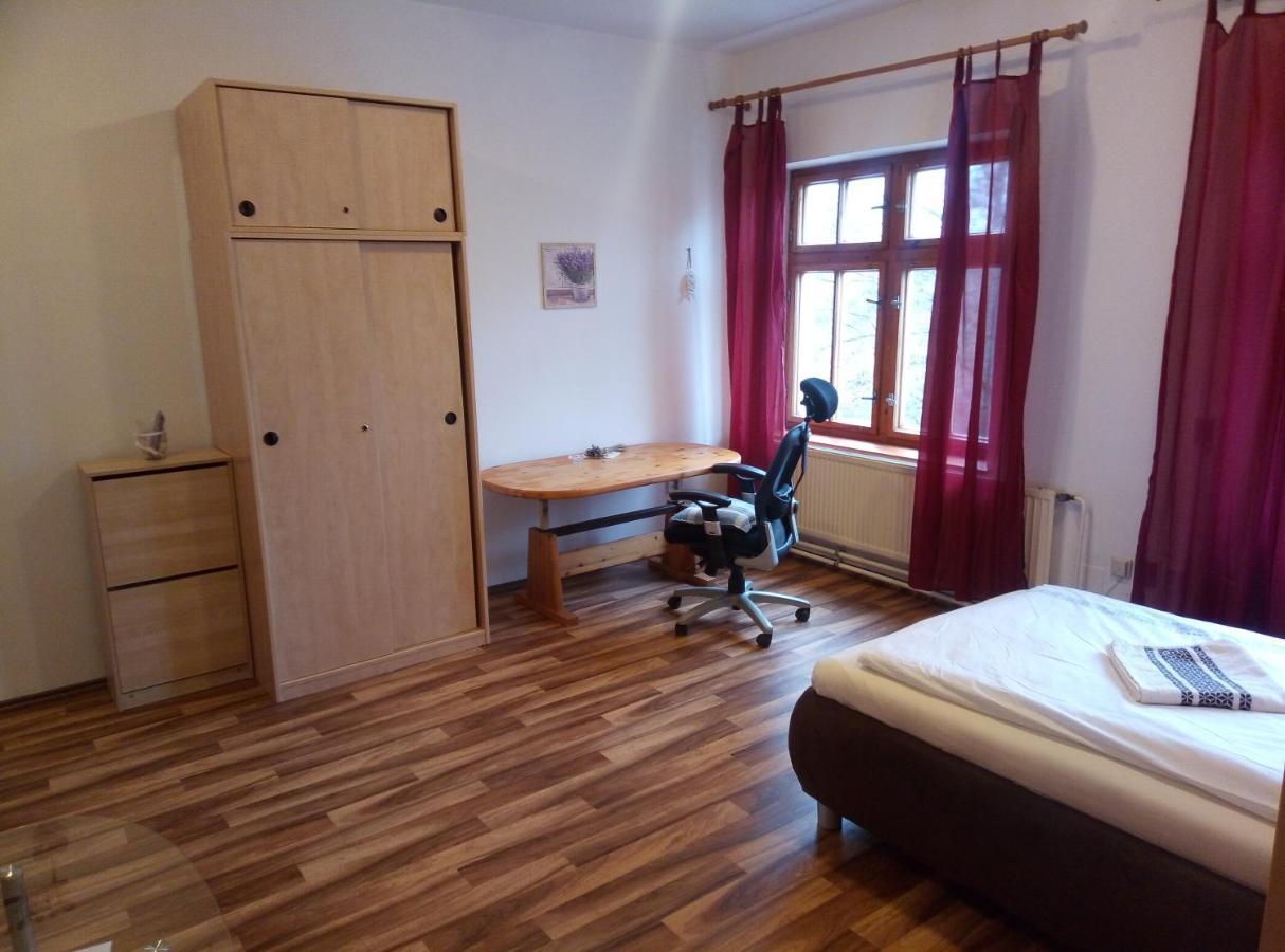Penzion U Nahonu Mesto Touskov Dış mekan fotoğraf